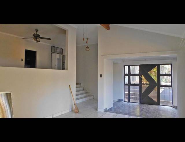 4 BEDROOM HOUSE FOR SALE IN MONTCLAIR